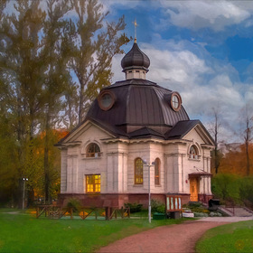Храм Всех святых Церкви Русской в Московском парке Победы