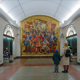 Петербургское метро. Станция Звенигородская